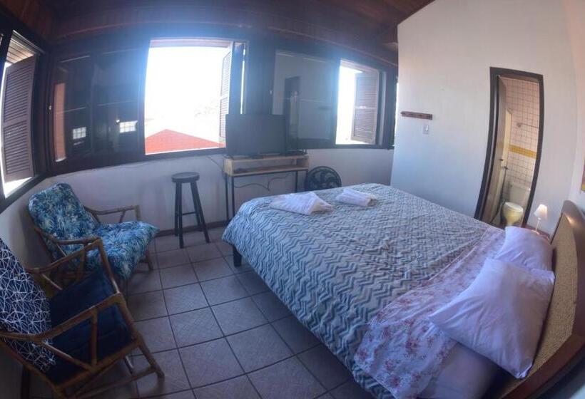 פנסיון Pousada Quintal !