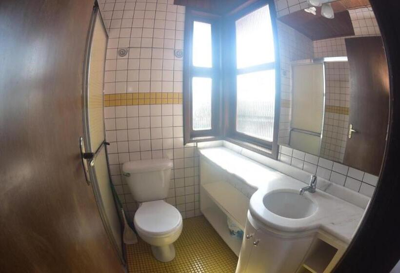 פנסיון Pousada Quintal !