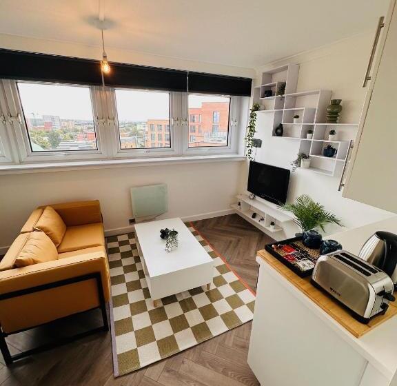 ペンション Private Room In Modern Shared Apartment, Each With Kitchenette, Central Birmingham