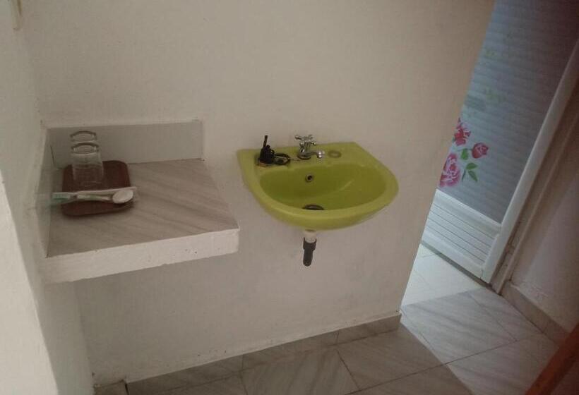 ペンション Renata Cottage