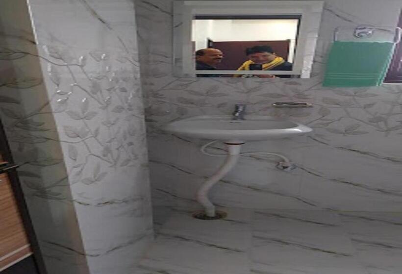 פנסיון Rk Guest House Guwahati