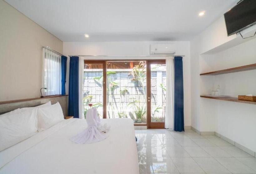 بنسيون Rumah Taman Kutuh