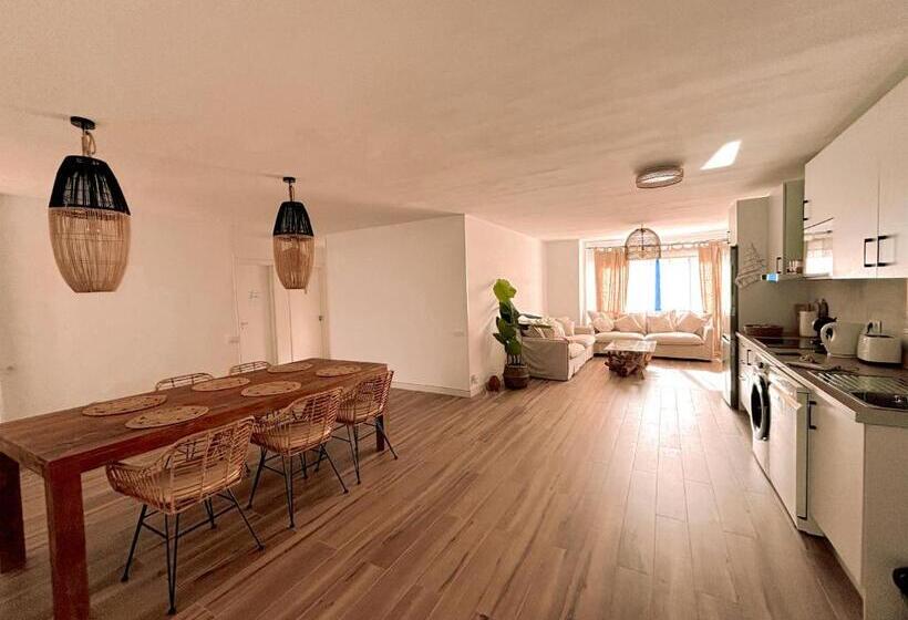 פנסיון Chakra House Fuerteventura   Affordable Rooms In A Cozy Guesthouse