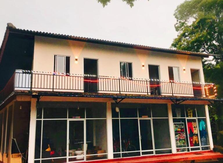 Пансион Tulip Hostel