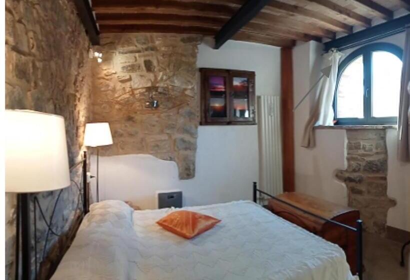 펜션 Vecchio Casale Quercetino   Androne