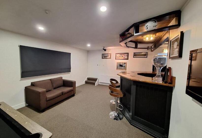 پانسیون Warm Private Homestay Local To Dunedin