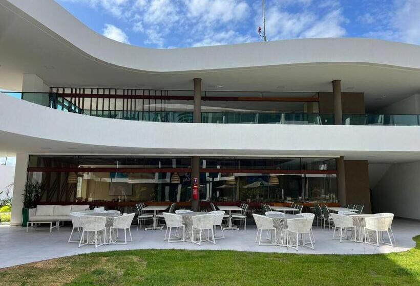 Porto Beach Resort Makia Beach Experience