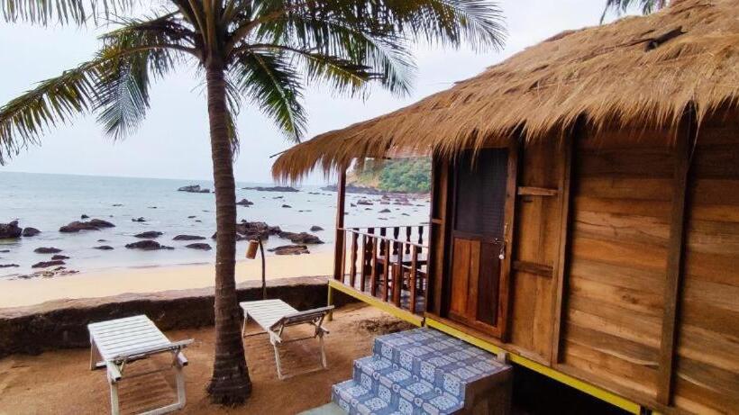 منتجع Sea Front Cottage Little Khola