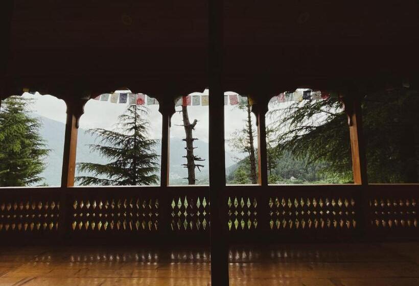 منتجع The Lazy And Slow