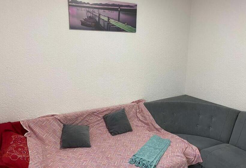 هاستل Skopje Motel