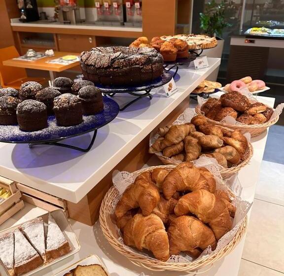 The Bergamo West Motel