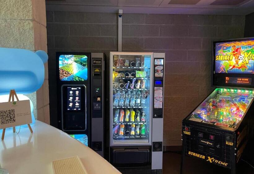 The Bergamo West Motel