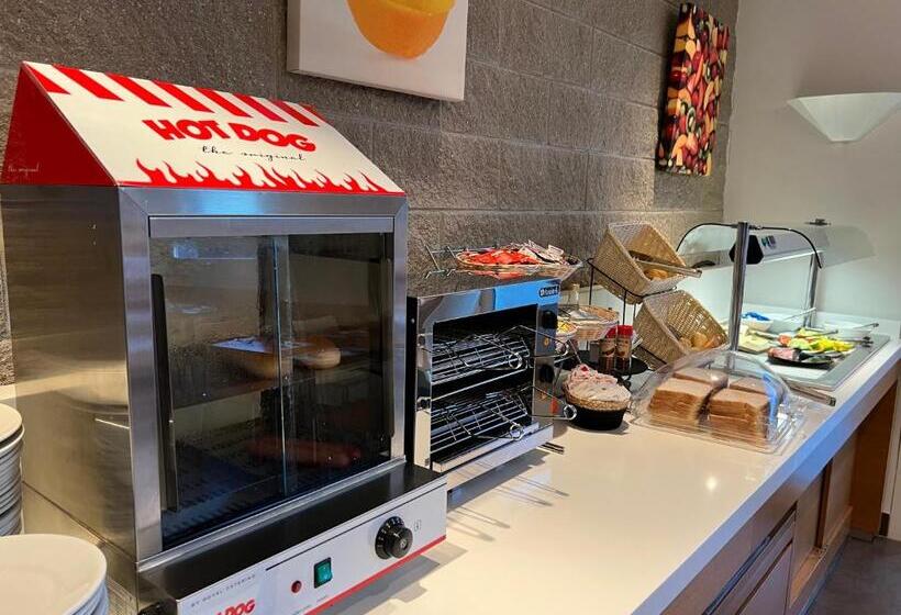 The Bergamo West Motel