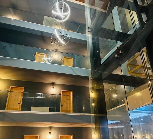 The Valley Residence & Spa Suite 223