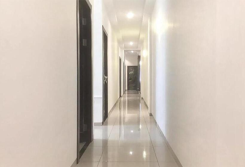 Urbanview Trans Hotel Batam By Reddoorz