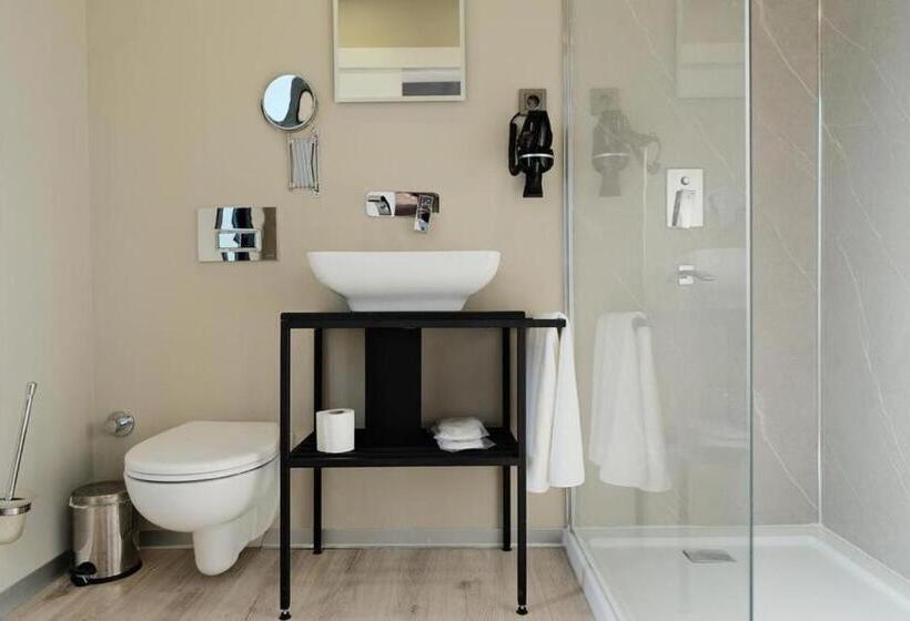 Velour Hotel Spa Restaurant