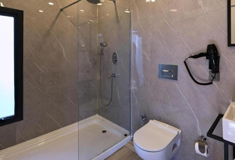 Velour Hotel Spa Restaurant