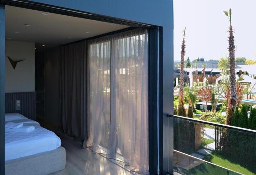 Velour Hotel Spa Restaurant