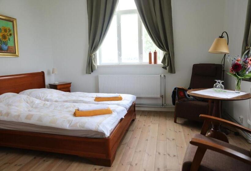 övermark Bed & Breakfast