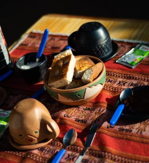 Acusi Hostel Camping