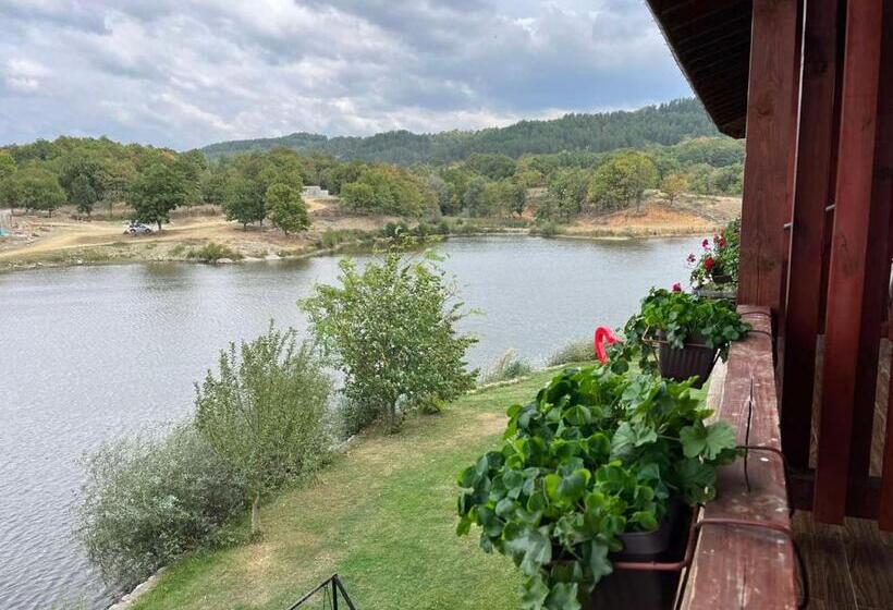 ユースホステル ваканционно селище романтика