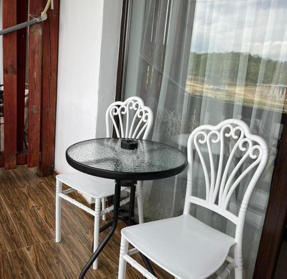 ユースホステル ваканционно селище романтика