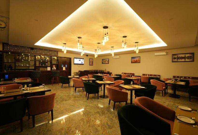 Antaraal Resort & Spa A Village Resort