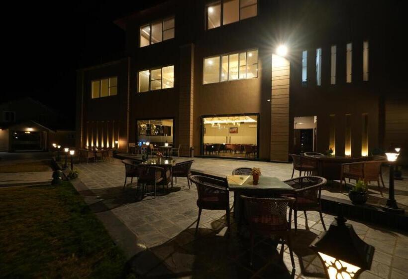 Antaraal Resort & Spa A Village Resort