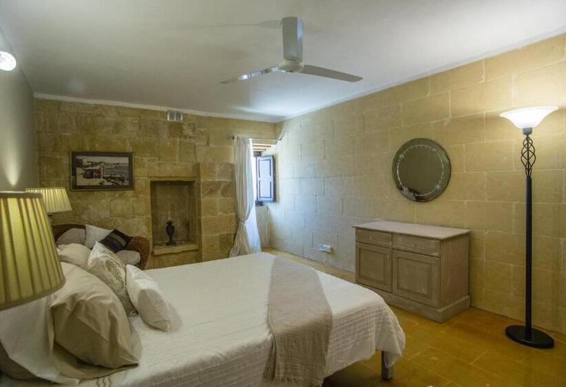 تختخواب و صبحانه Crosslanes Bb