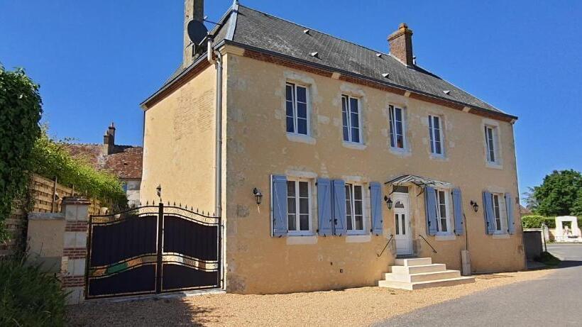 مبيت وإفطار Demeure Du Vivier