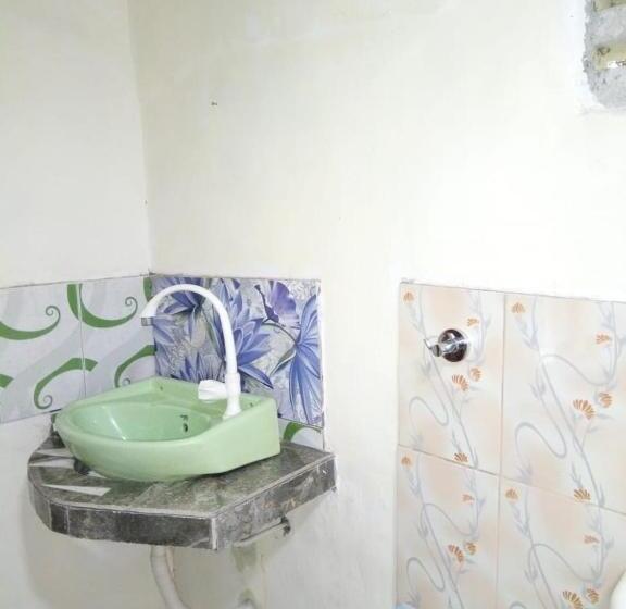 ベッドアンドブレックファースト Eiffin Moon Ella