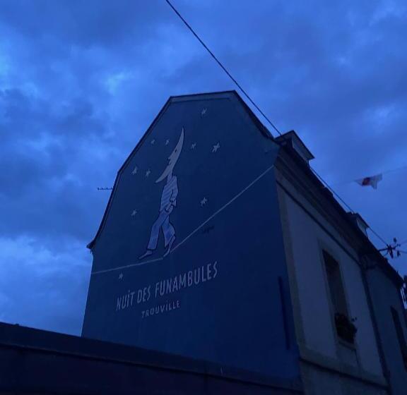 Bed and Breakfast Flowers By Yasmine Trouville