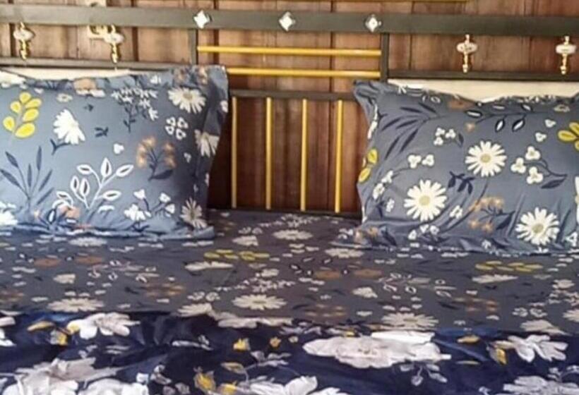 צימר Kangkung House Bujak