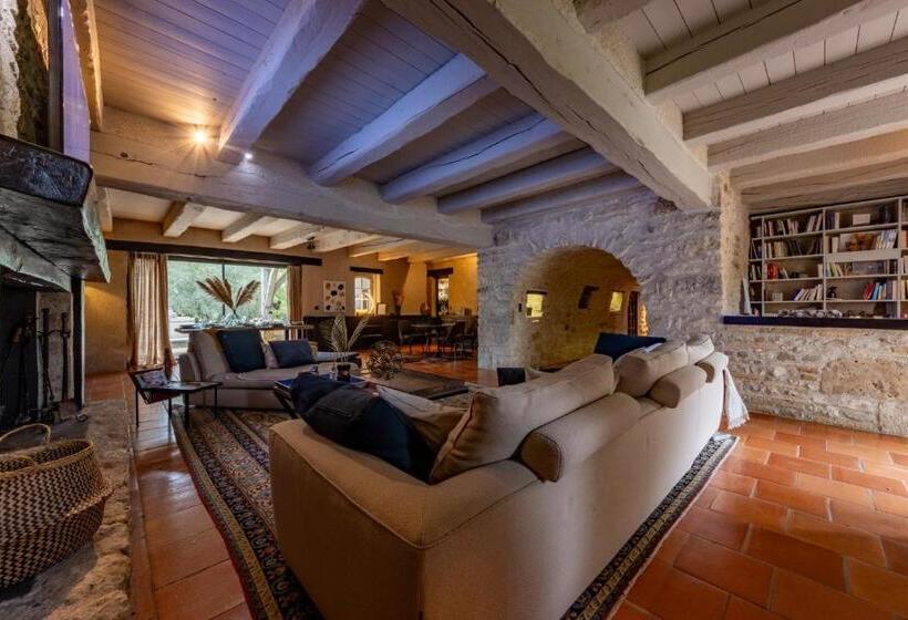 צימר Les Chambres Du Presbytère