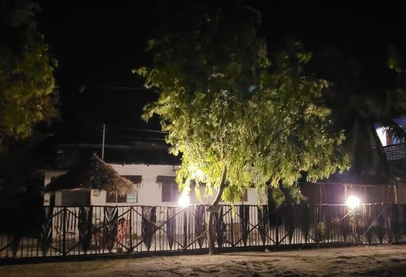 민박 Naraha Beach House