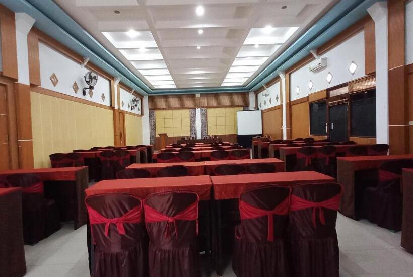 Grand S Kuntum Hotel Syariah