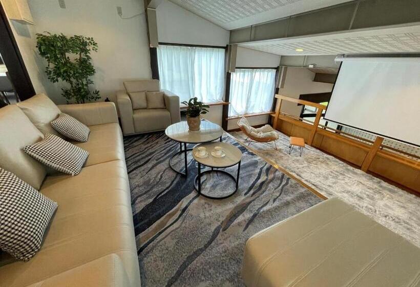 هتل 北志賀ライムライト