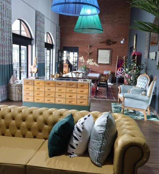 ホテル 360 Country