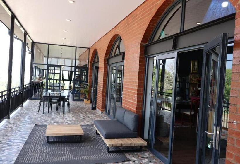 ホテル 360 Country