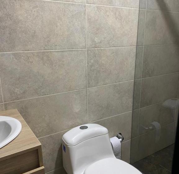 Отель Arrendajo