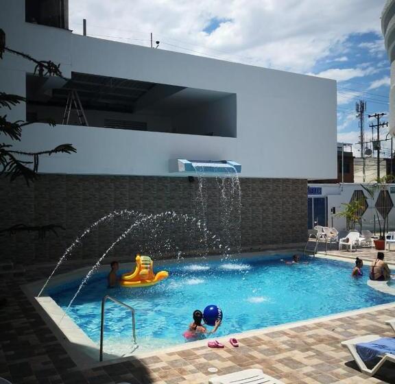 Отель Buenos Aires Club Inn