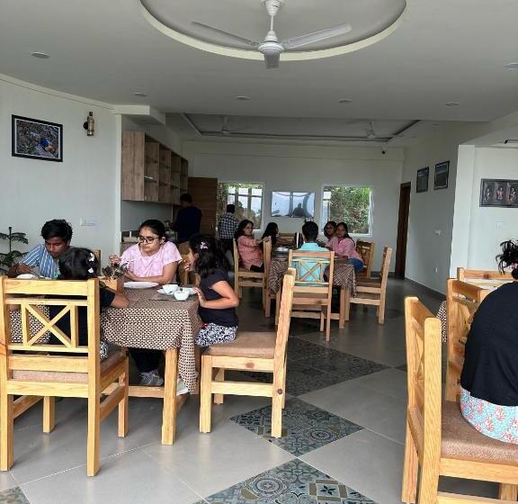 ホテル Colonels Paradise