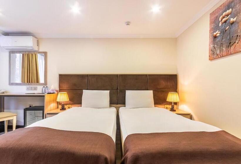 בית מלון כפרי Deluxe City