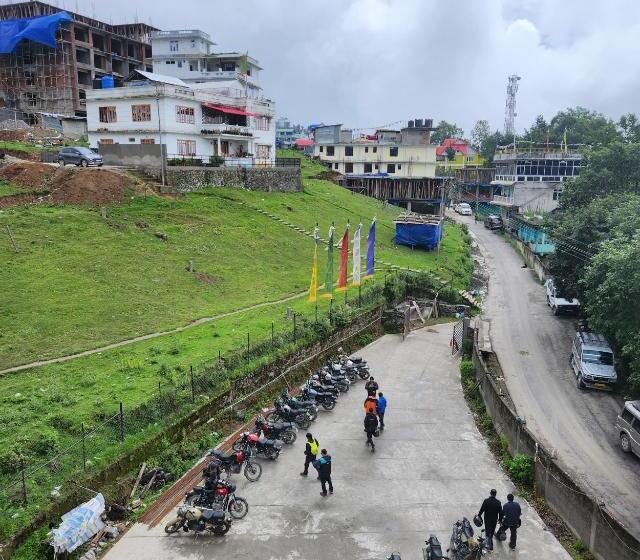 ホテル Dewa Elegance