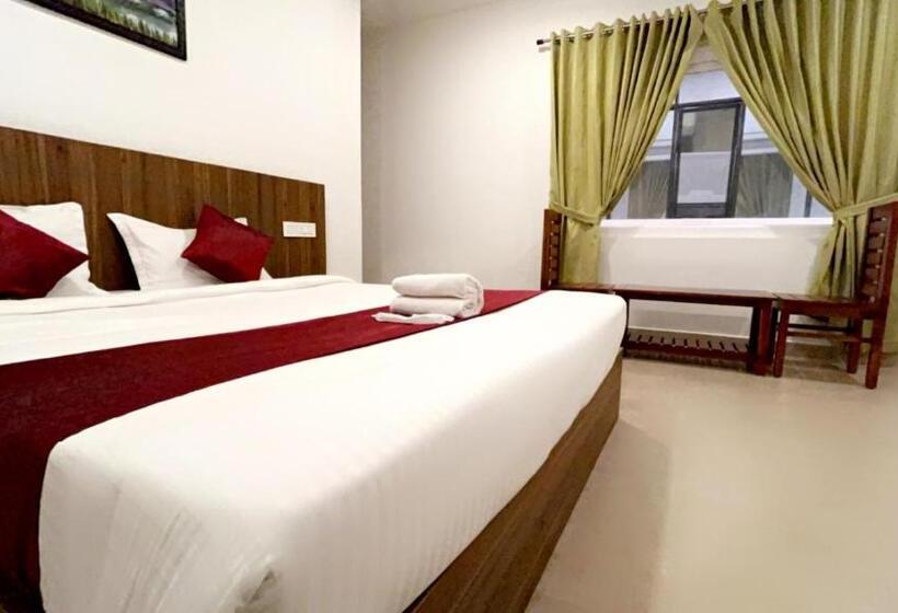 酒店 Dream Suite, Kattappana