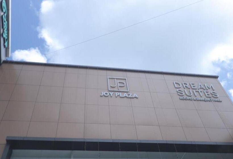 酒店 Dream Suite, Kattappana