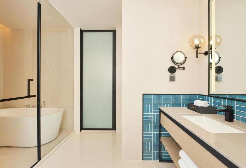 فندق Four Points By Sheraton Nantong, Haimen