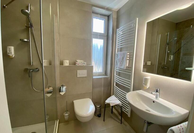 호텔 Gasthof Drei Schwanen