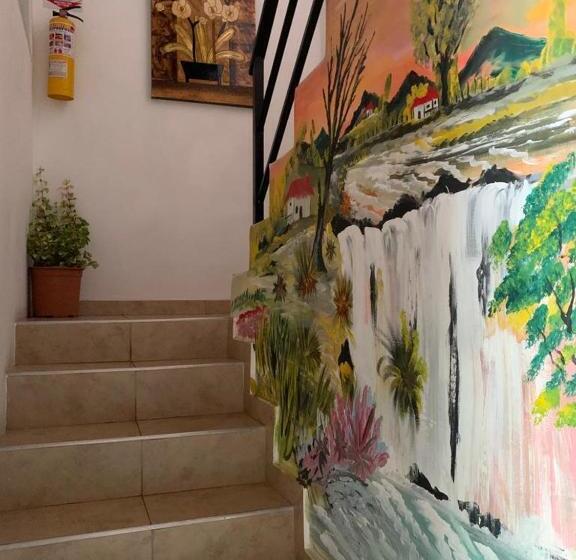 Отель Hostal Monarca