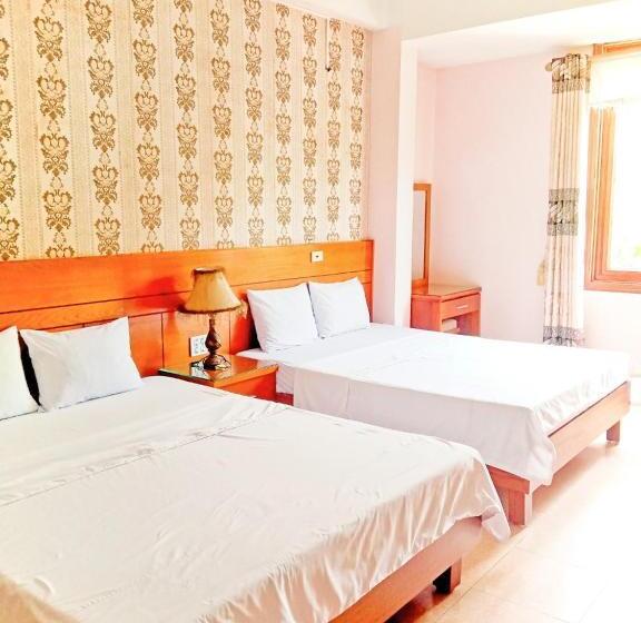 هتل Khách Sạn Hoàng Gia